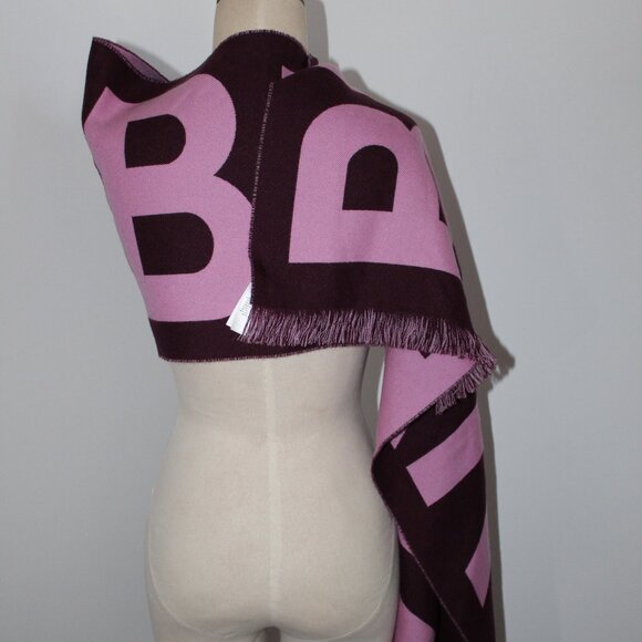 Burberry Reversible Logo 100% Wool Scarf Burgundy Pink 13.5" x 75" 188 x 33 cm - Picture 2 of 11